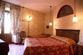 Casale Raino 3* جانجي